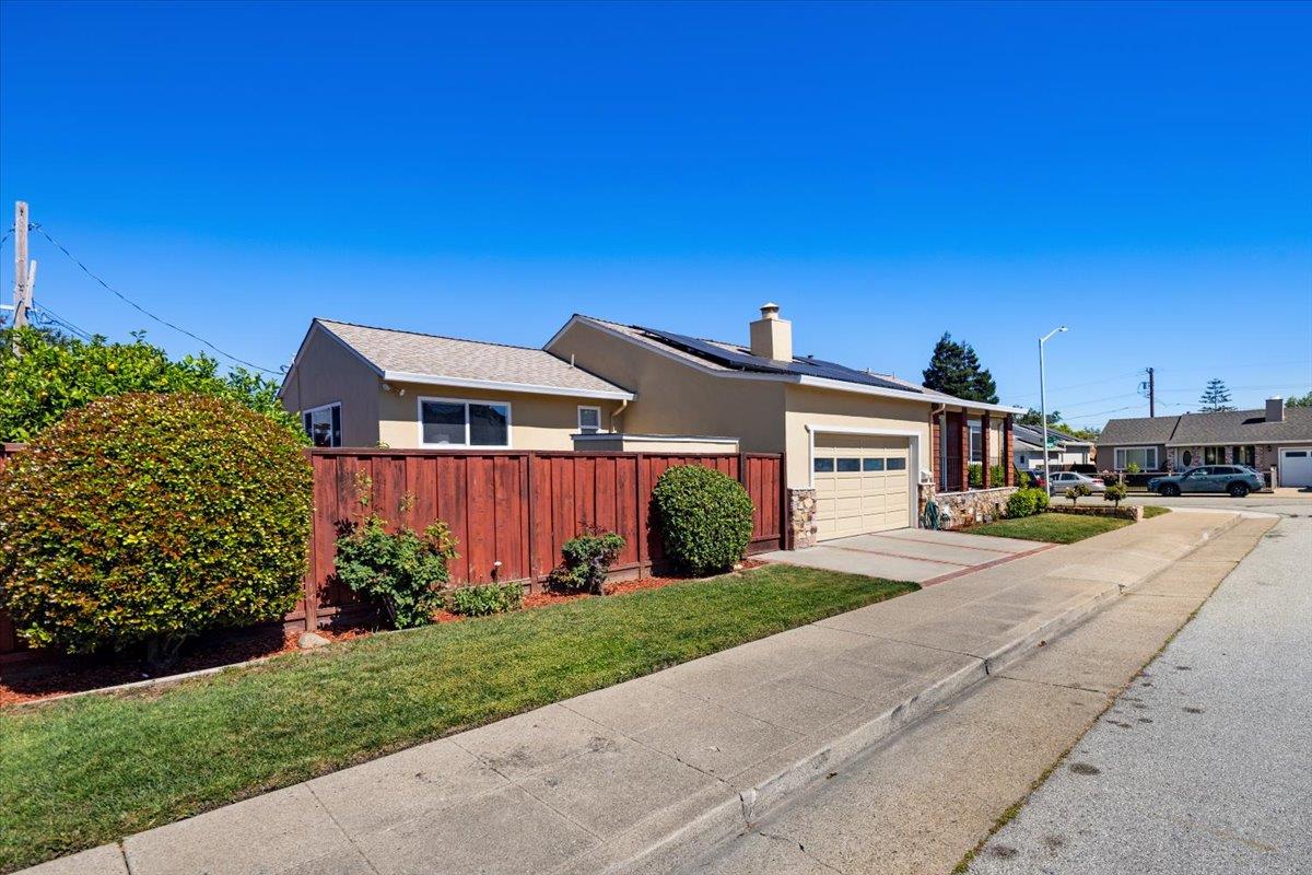 Detail Gallery Image 9 of 64 For 3713 Santiago St, San Mateo,  CA 94403 - 3 Beds | 2 Baths