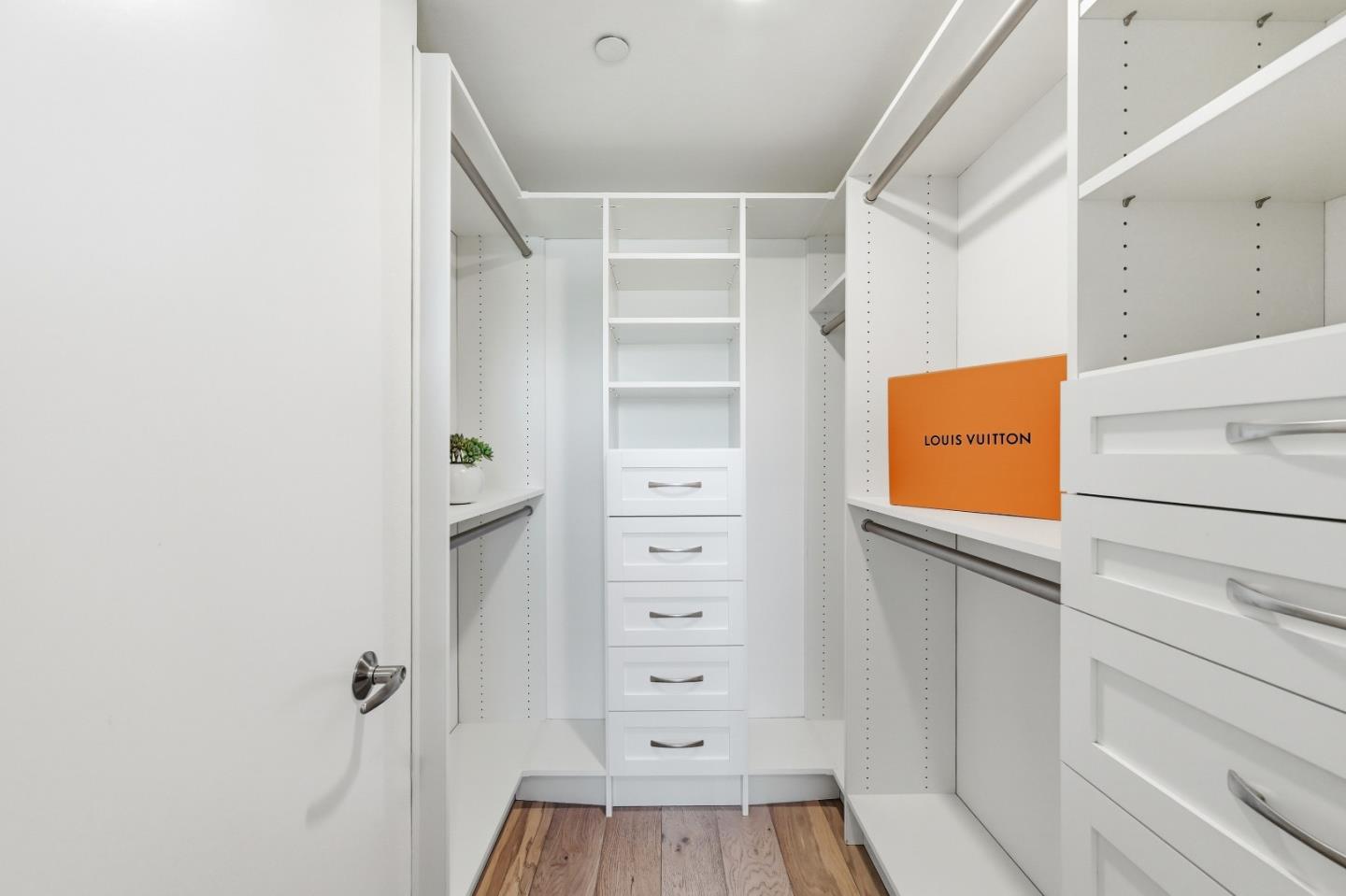 Detail Gallery Image 26 of 55 For 1048 Monroe St #307,  Santa Clara,  CA 95050 - 3 Beds | 3 Baths