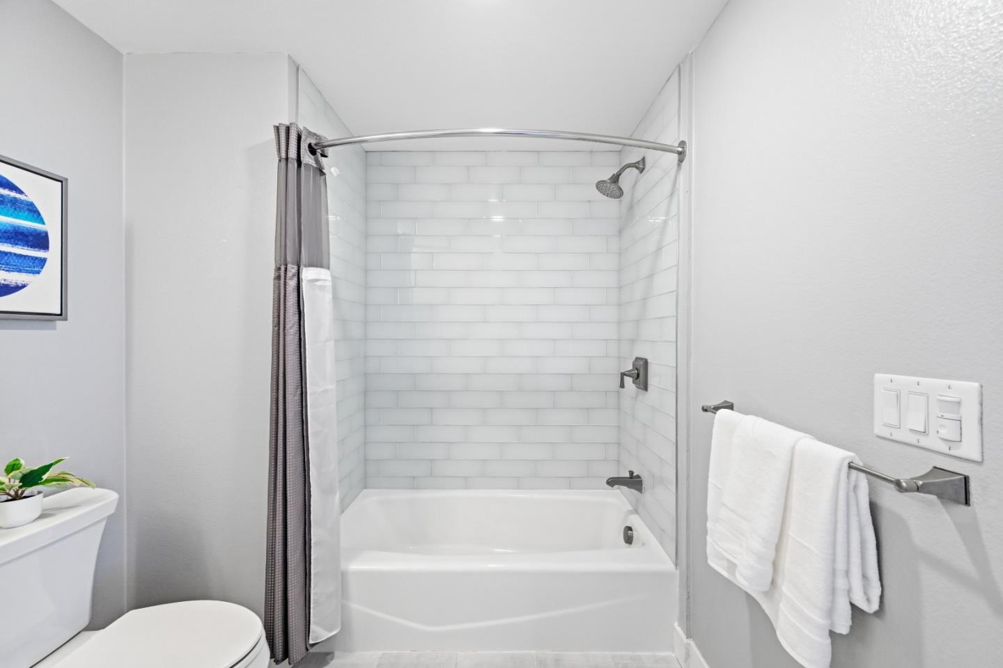 Detail Gallery Image 33 of 55 For 1048 Monroe St #307,  Santa Clara,  CA 95050 - 3 Beds | 3 Baths