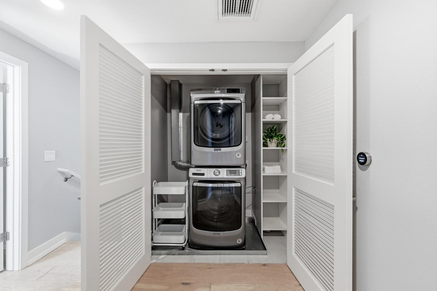 Detail Gallery Image 36 of 55 For 1048 Monroe St #307,  Santa Clara,  CA 95050 - 3 Beds | 3 Baths