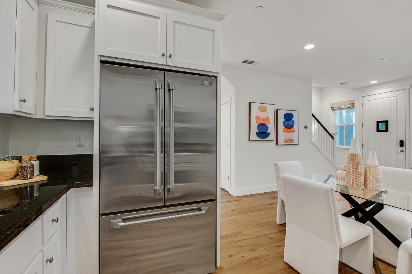 Detail Gallery Image 15 of 45 For 100 Tilton Ave, San Mateo,  CA 94401 - 3 Beds | 2/1 Baths