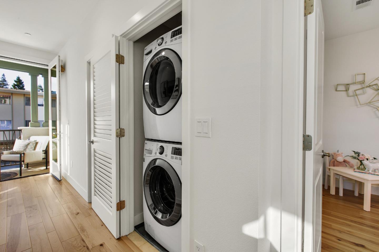 Detail Gallery Image 27 of 45 For 100 Tilton Ave, San Mateo,  CA 94401 - 3 Beds | 2/1 Baths