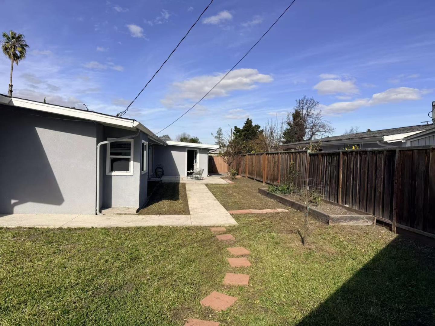 Detail Gallery Image 21 of 22 For 696 Lakehaven Dr, Sunnyvale,  CA 94089 - 5 Beds | 3 Baths