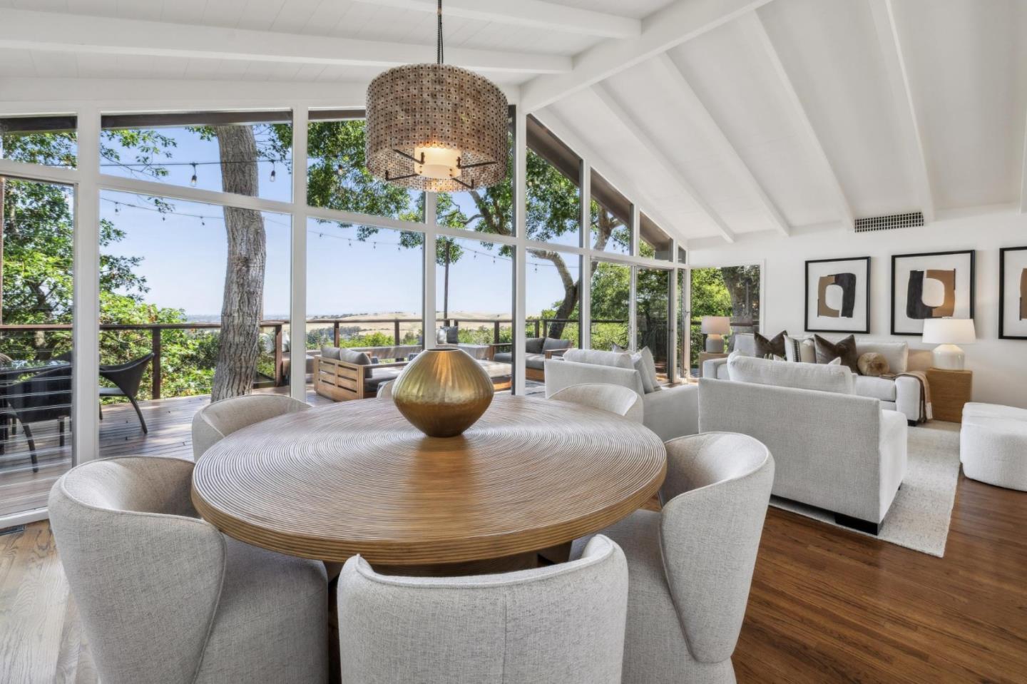 Detail Gallery Image 18 of 118 For 138 Bolivar Ln, Portola Valley,  CA 94028 - 6 Beds | 6 Baths