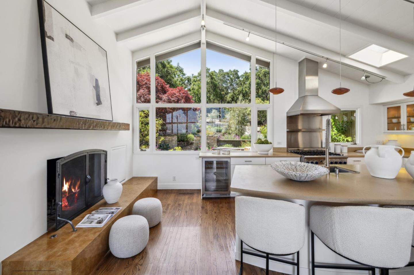 Detail Gallery Image 27 of 118 For 138 Bolivar Ln, Portola Valley,  CA 94028 - 6 Beds | 6 Baths