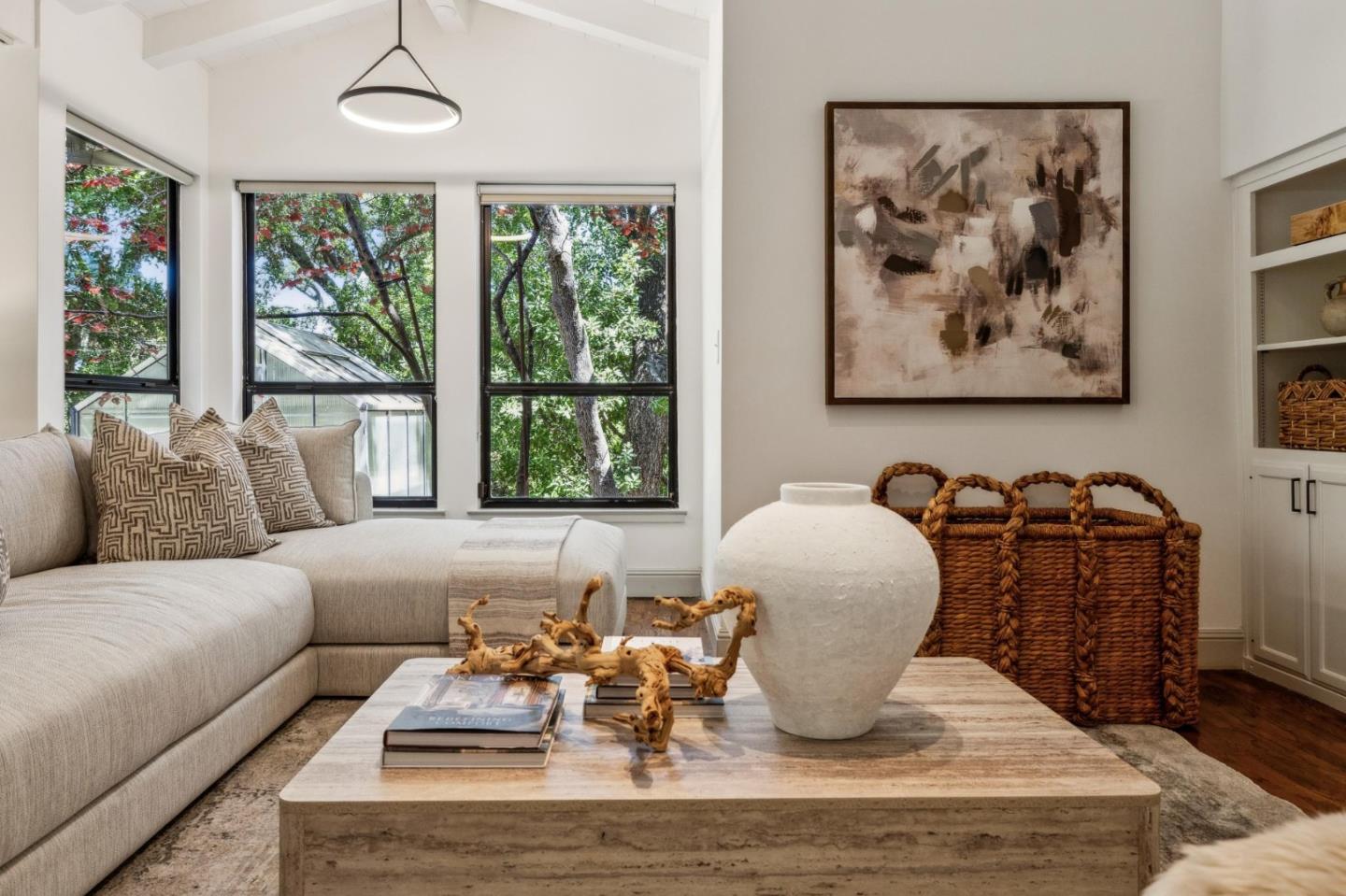 Detail Gallery Image 34 of 118 For 138 Bolivar Ln, Portola Valley,  CA 94028 - 6 Beds | 6 Baths