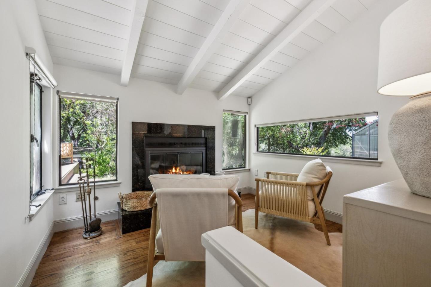 Detail Gallery Image 35 of 118 For 138 Bolivar Ln, Portola Valley,  CA 94028 - 6 Beds | 6 Baths