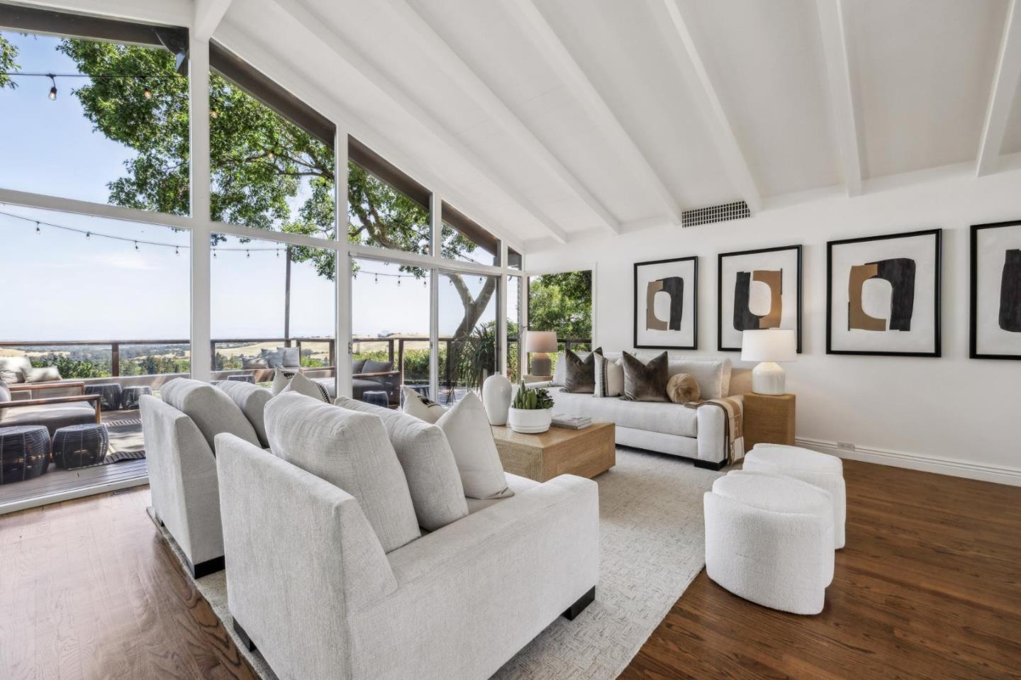 Detail Gallery Image 7 of 118 For 138 Bolivar Ln, Portola Valley,  CA 94028 - 6 Beds | 6 Baths