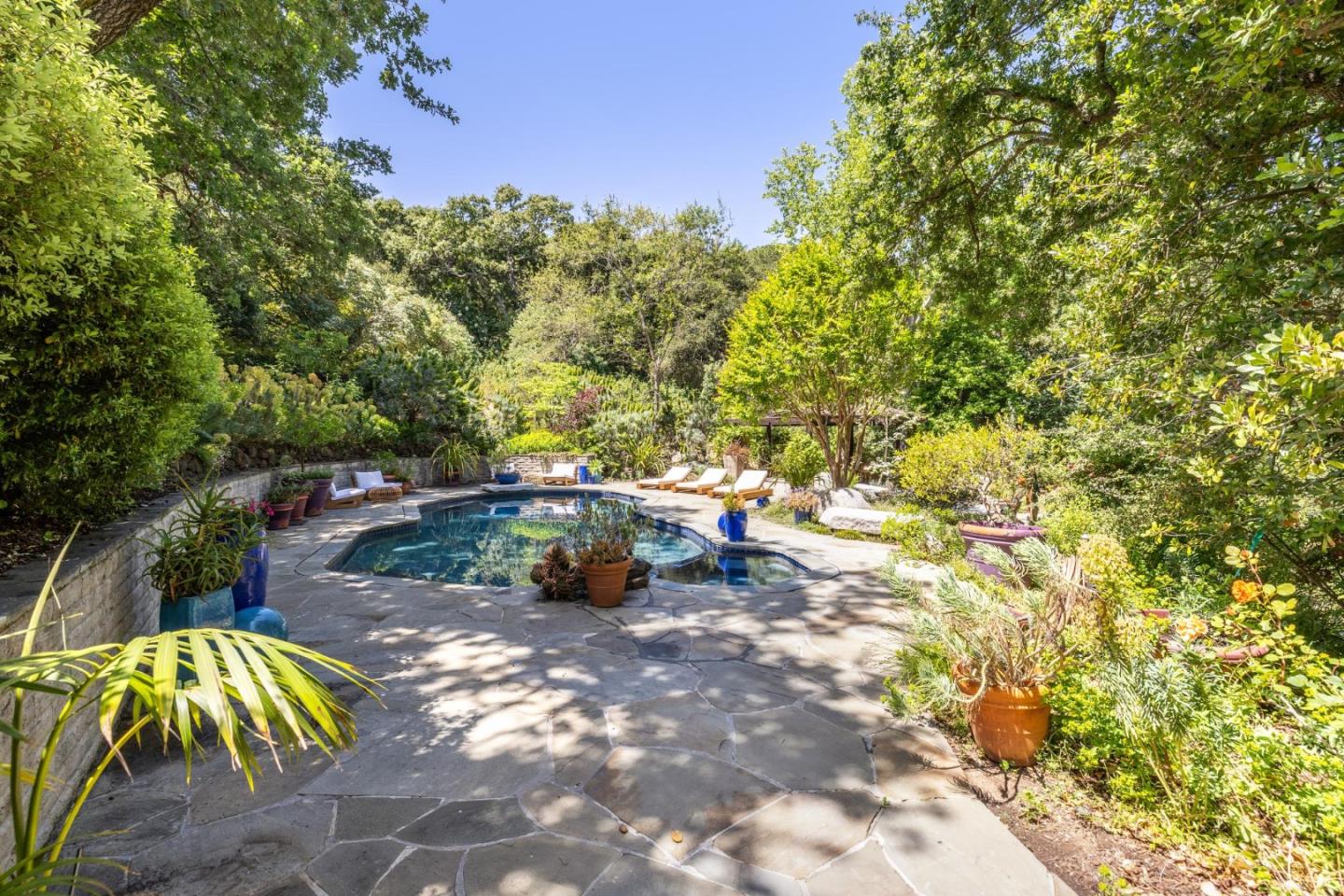 Detail Gallery Image 77 of 118 For 138 Bolivar Ln, Portola Valley,  CA 94028 - 6 Beds | 6 Baths