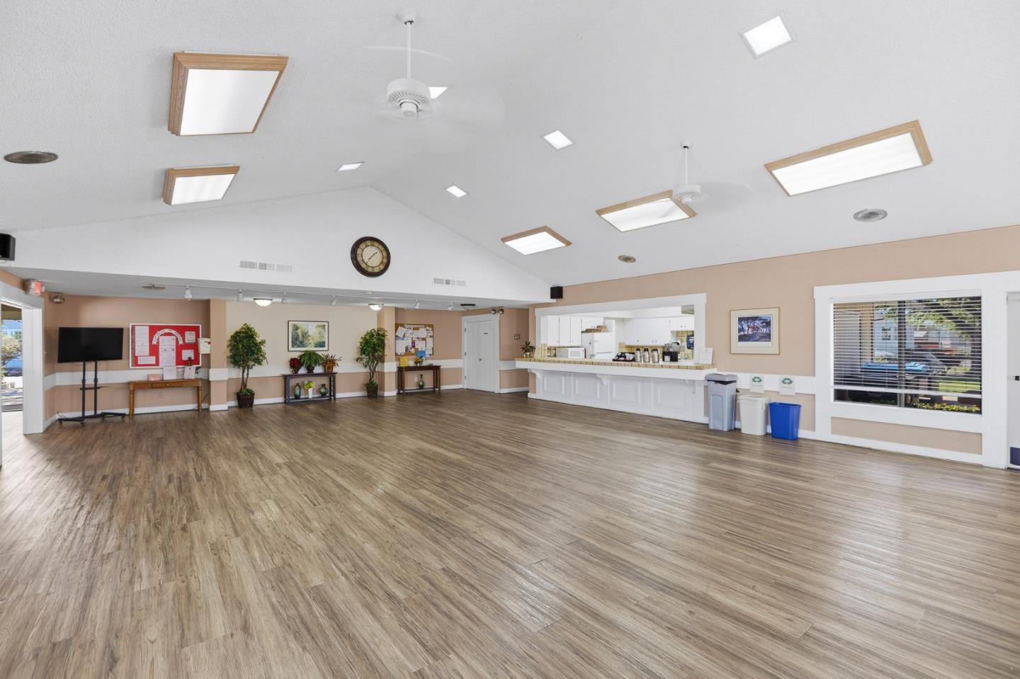 Detail Gallery Image 44 of 53 For 1111 Morse Ave #227,  Sunnyvale,  CA 94089 - 2 Beds | 2 Baths