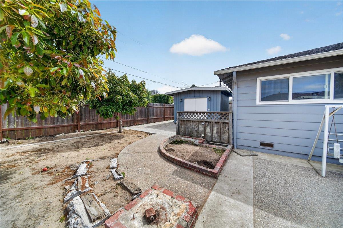 Detail Gallery Image 22 of 25 For 788 Bedford Dr, Salinas,  CA 93901 - 3 Beds | 2 Baths