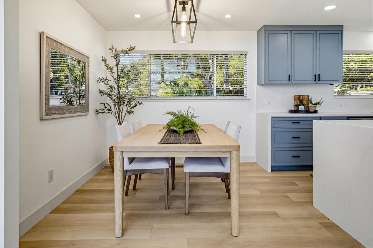 Detail Gallery Image 13 of 36 For 25485 via Paloma, Carmel,  CA 93923 - 4 Beds | 3 Baths