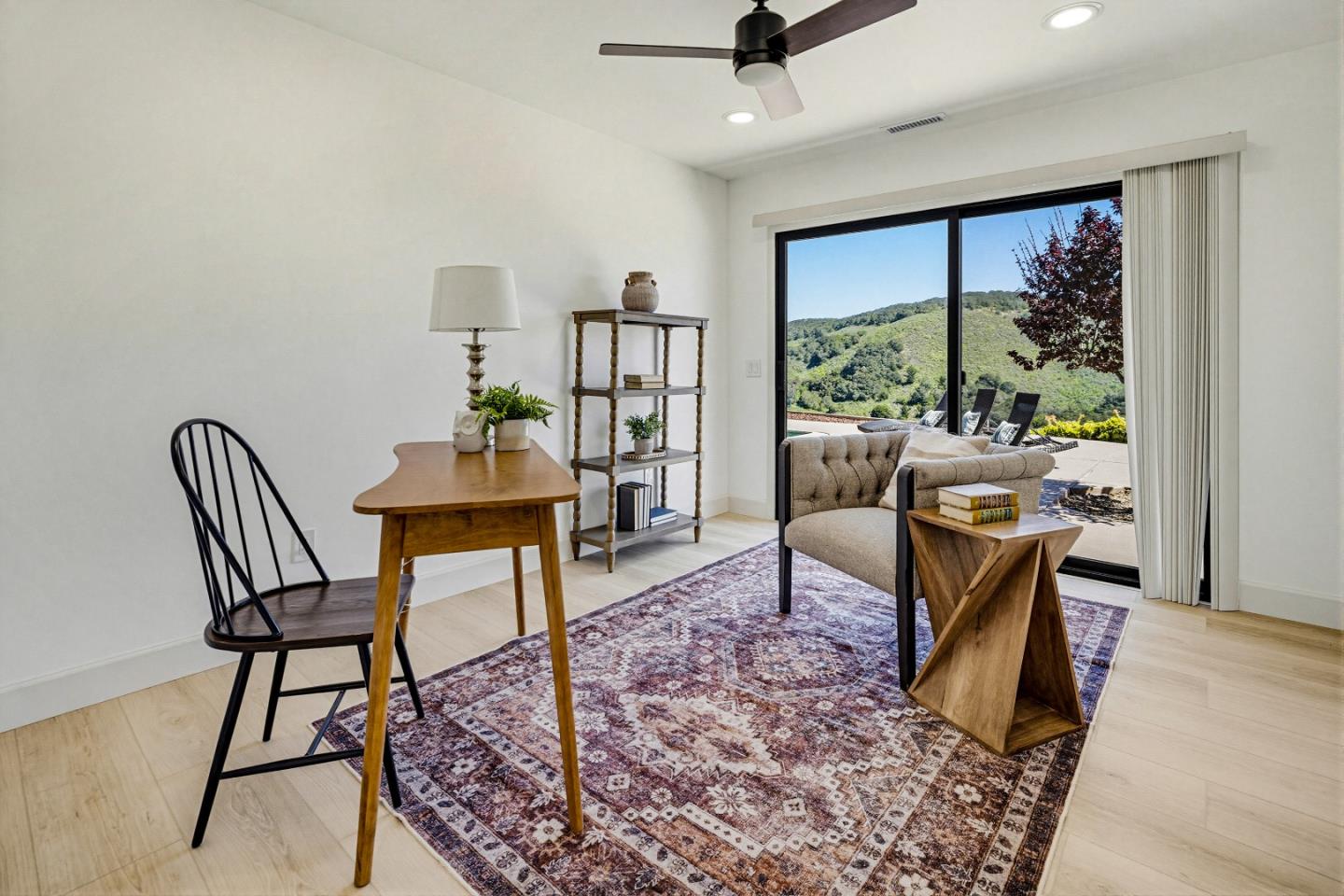 Detail Gallery Image 22 of 36 For 25485 via Paloma, Carmel,  CA 93923 - 4 Beds | 3 Baths