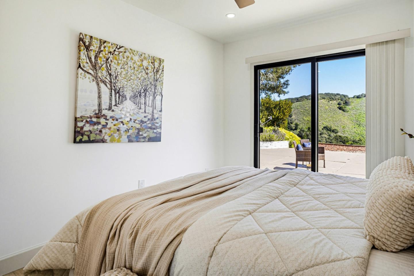 Detail Gallery Image 25 of 36 For 25485 via Paloma, Carmel,  CA 93923 - 4 Beds | 3 Baths