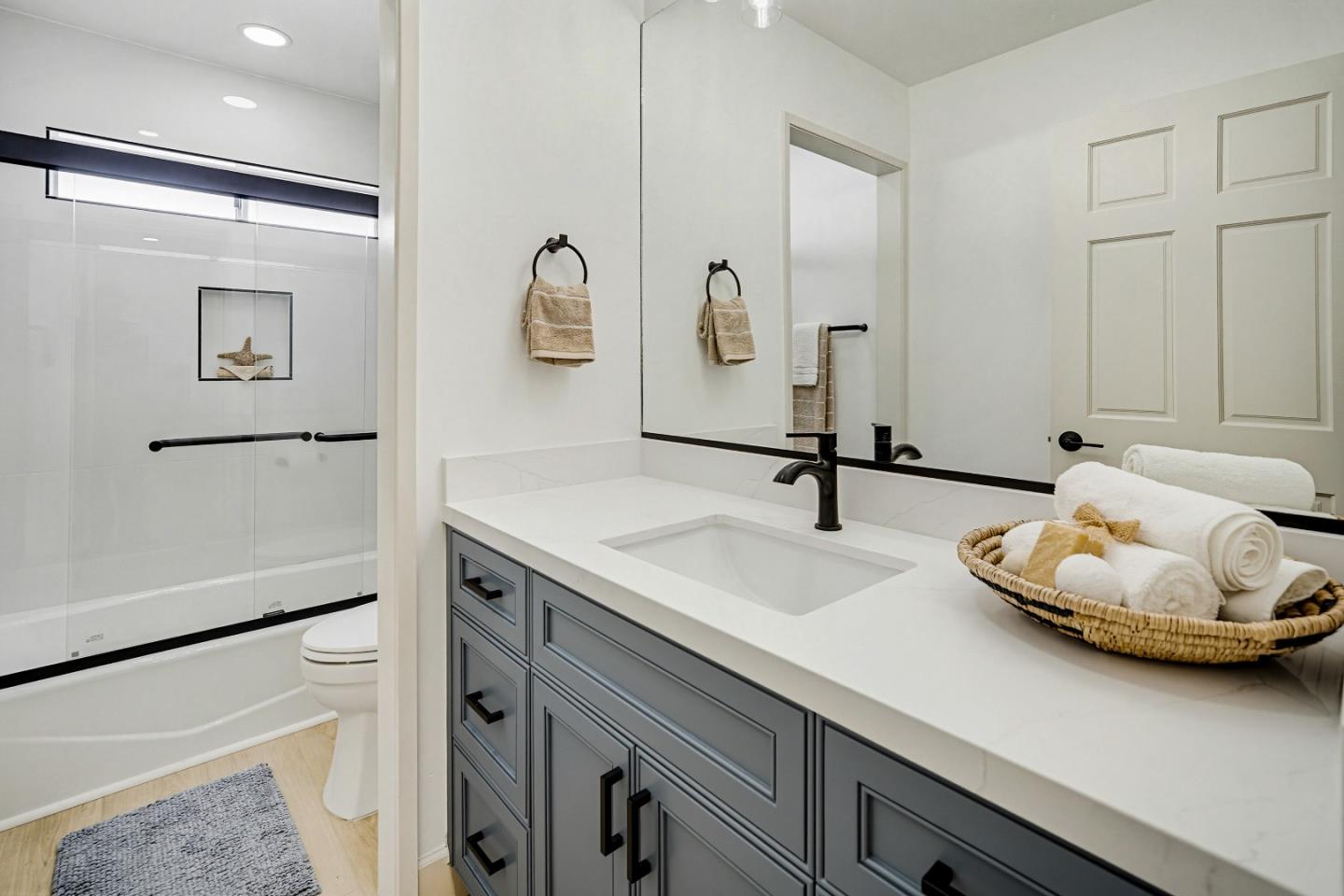 Detail Gallery Image 28 of 36 For 25485 via Paloma, Carmel,  CA 93923 - 4 Beds | 3 Baths