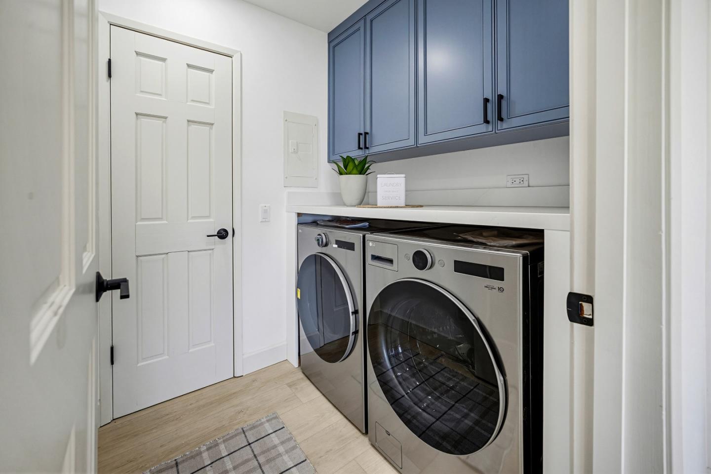 Detail Gallery Image 30 of 36 For 25485 via Paloma, Carmel,  CA 93923 - 4 Beds | 3 Baths