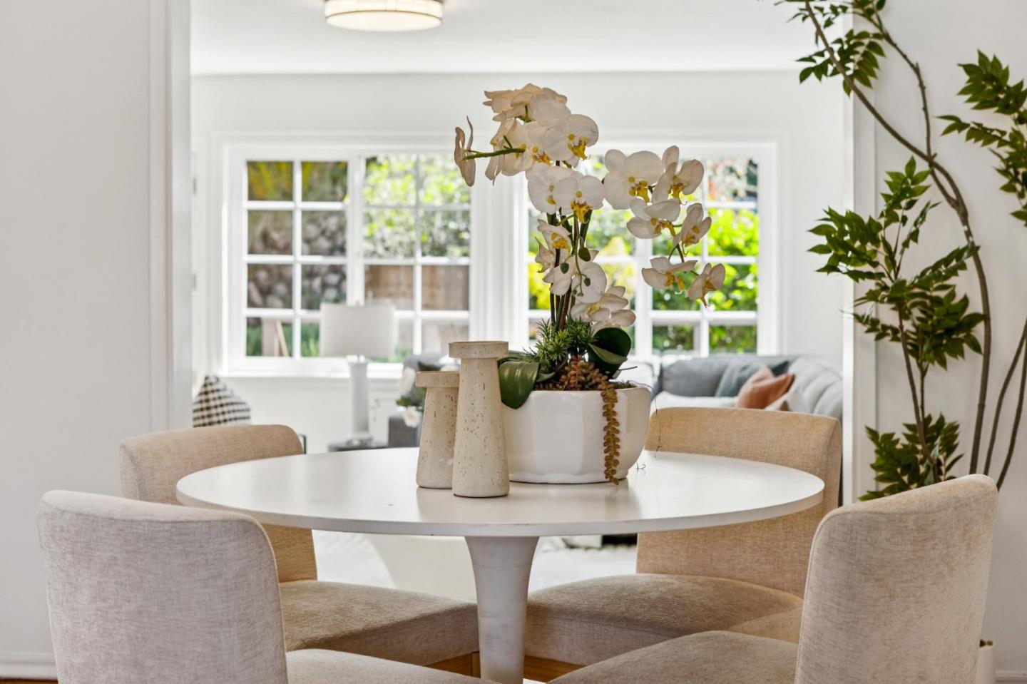 Detail Gallery Image 11 of 55 For 2411 Maywood Dr, San Bruno,  CA 94066 - 3 Beds | 2 Baths