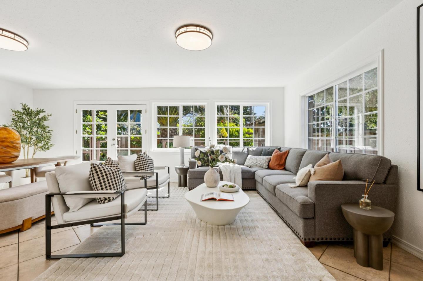 Detail Gallery Image 15 of 55 For 2411 Maywood Dr, San Bruno,  CA 94066 - 3 Beds | 2 Baths