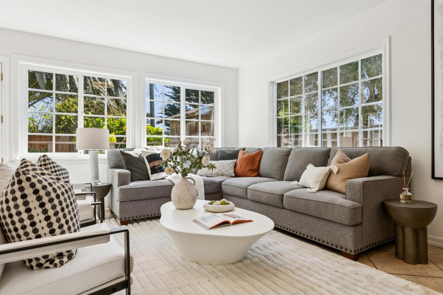 Detail Gallery Image 18 of 55 For 2411 Maywood Dr, San Bruno,  CA 94066 - 3 Beds | 2 Baths