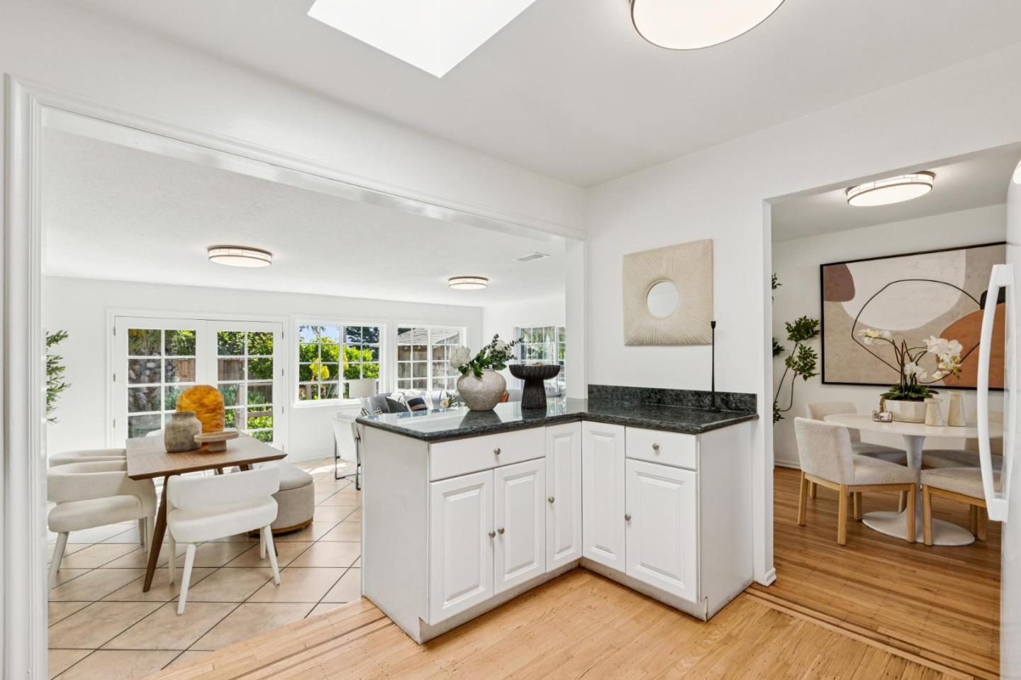 Detail Gallery Image 27 of 55 For 2411 Maywood Dr, San Bruno,  CA 94066 - 3 Beds | 2 Baths