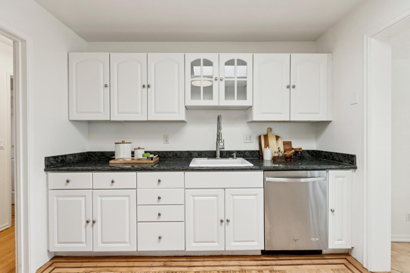 Detail Gallery Image 28 of 55 For 2411 Maywood Dr, San Bruno,  CA 94066 - 3 Beds | 2 Baths