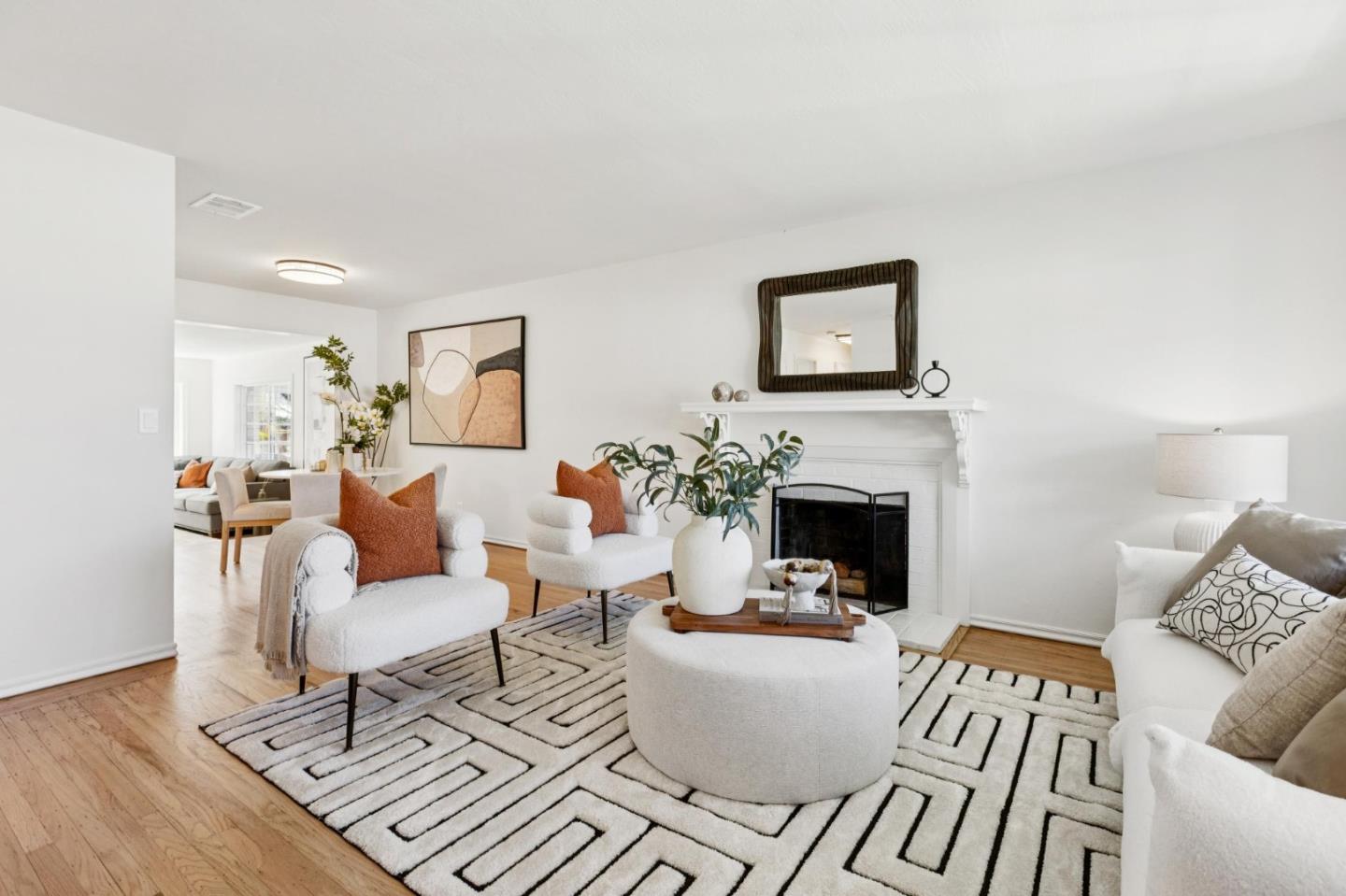 Detail Gallery Image 4 of 55 For 2411 Maywood Dr, San Bruno,  CA 94066 - 3 Beds | 2 Baths