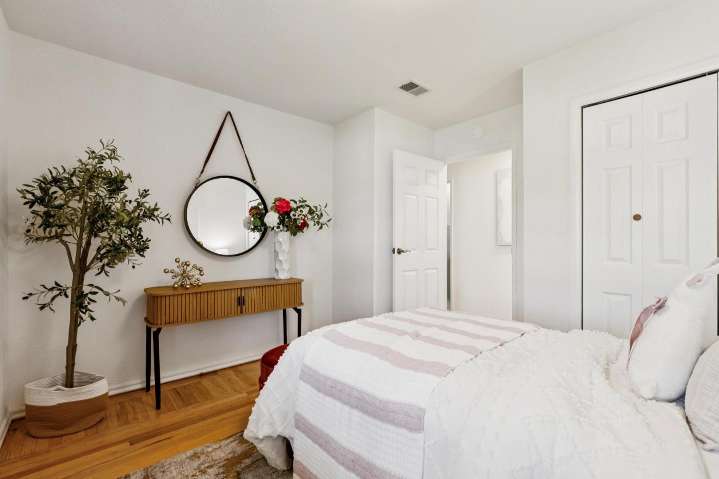 Detail Gallery Image 41 of 55 For 2411 Maywood Dr, San Bruno,  CA 94066 - 3 Beds | 2 Baths