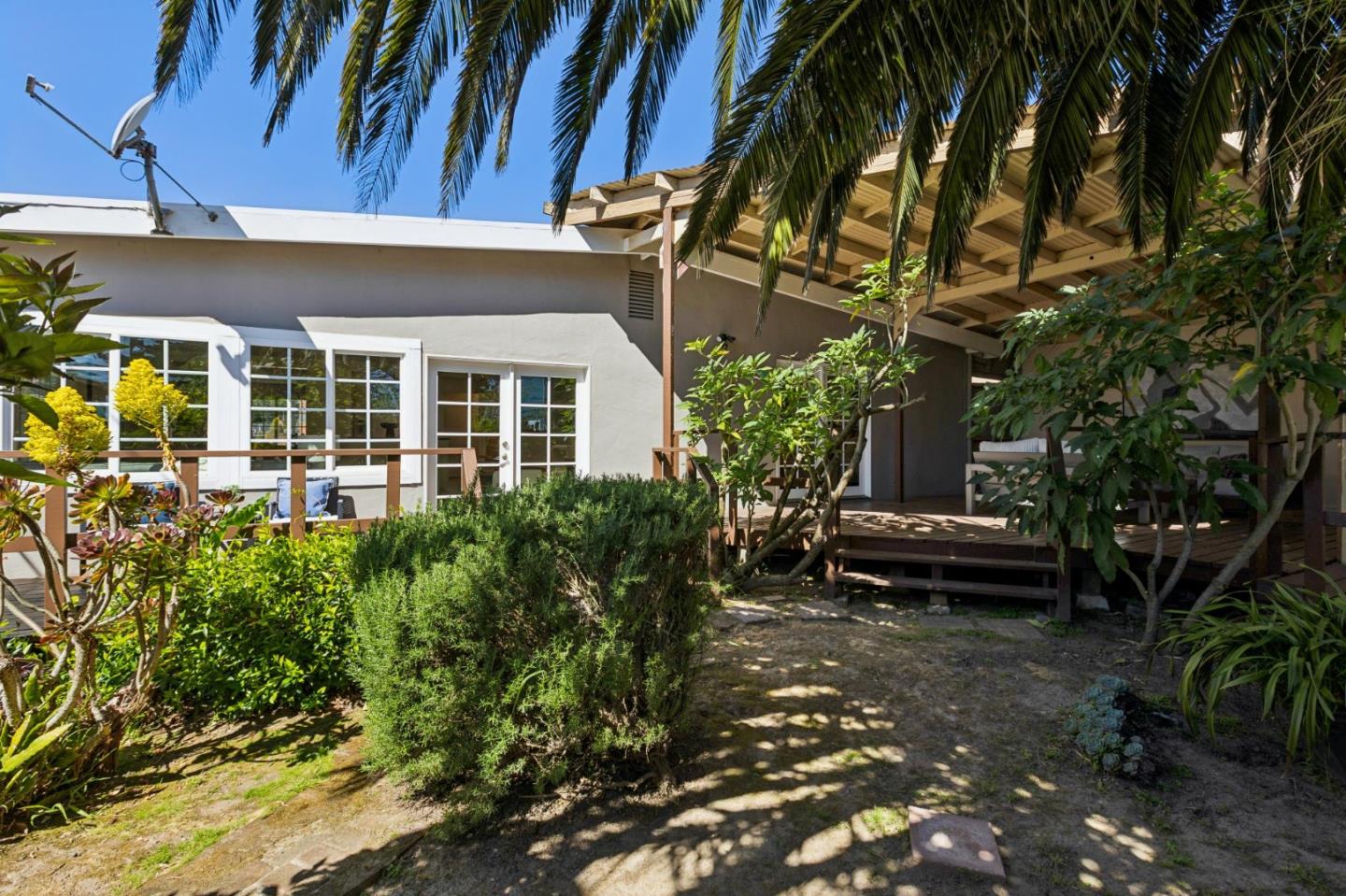 Detail Gallery Image 44 of 55 For 2411 Maywood Dr, San Bruno,  CA 94066 - 3 Beds | 2 Baths