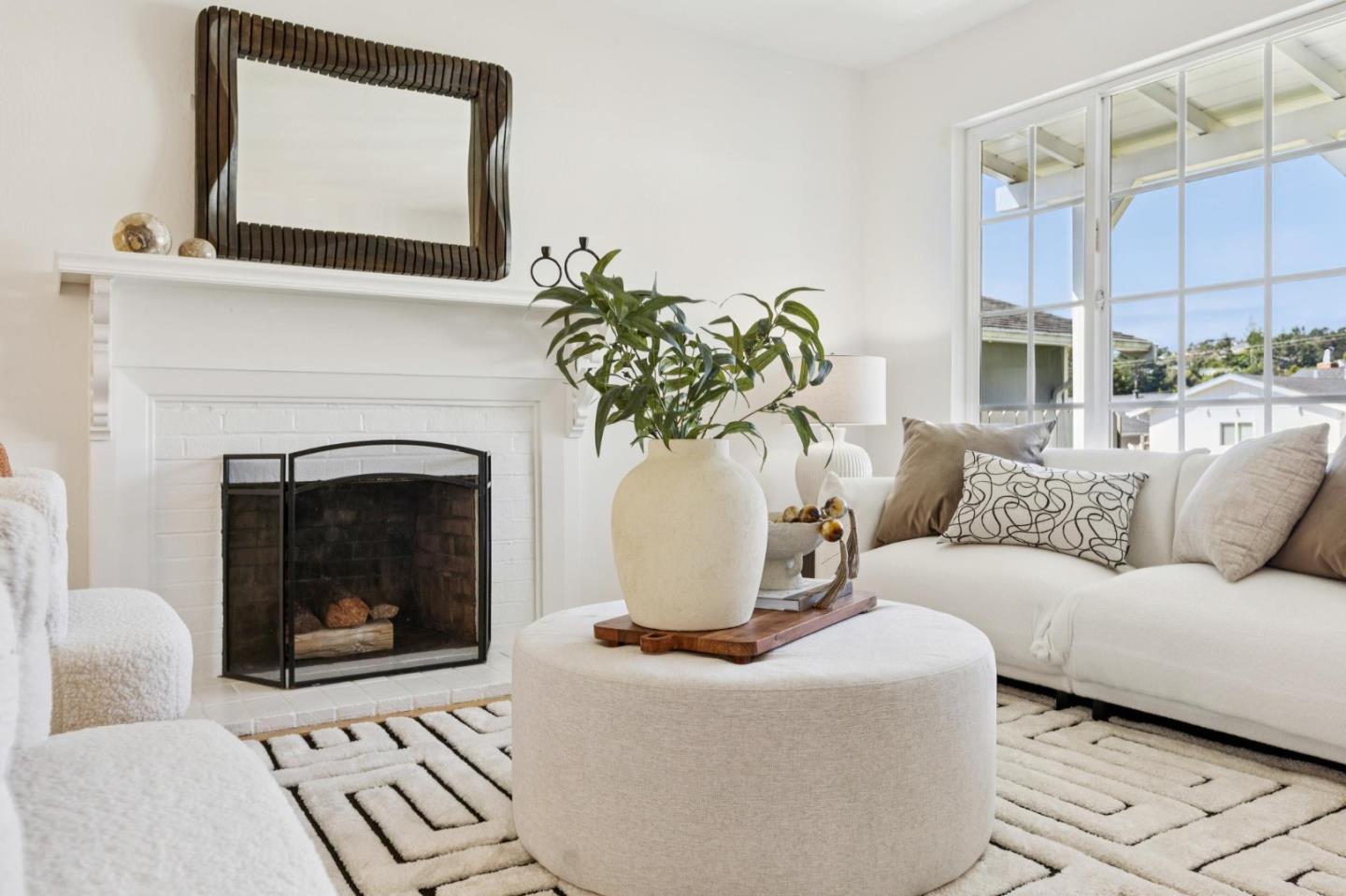 Detail Gallery Image 7 of 55 For 2411 Maywood Dr, San Bruno,  CA 94066 - 3 Beds | 2 Baths