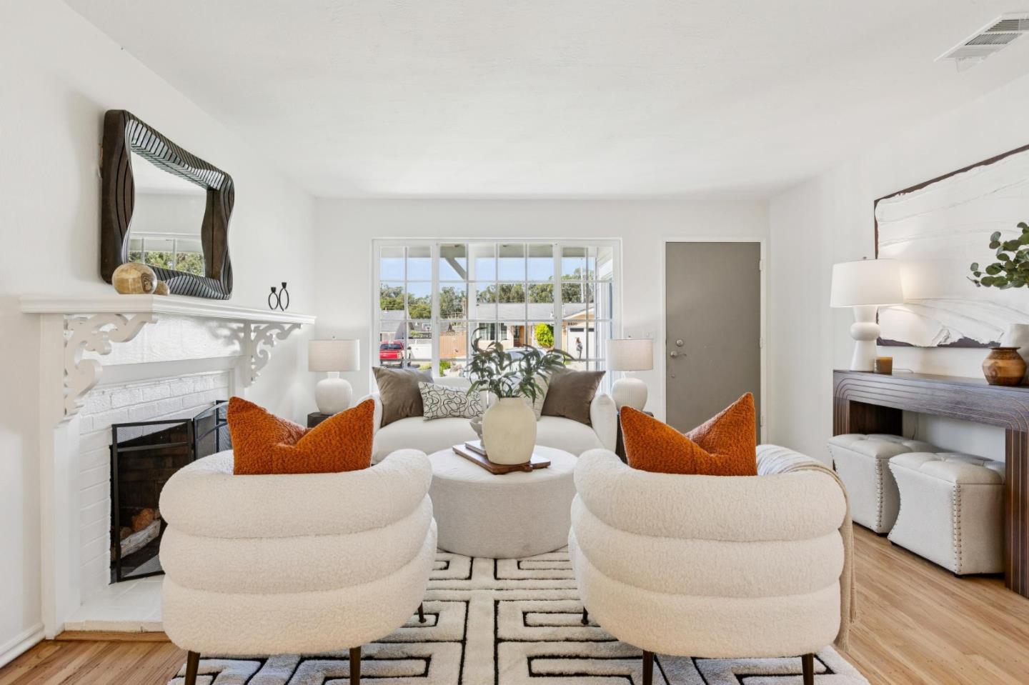 Detail Gallery Image 8 of 55 For 2411 Maywood Dr, San Bruno,  CA 94066 - 3 Beds | 2 Baths