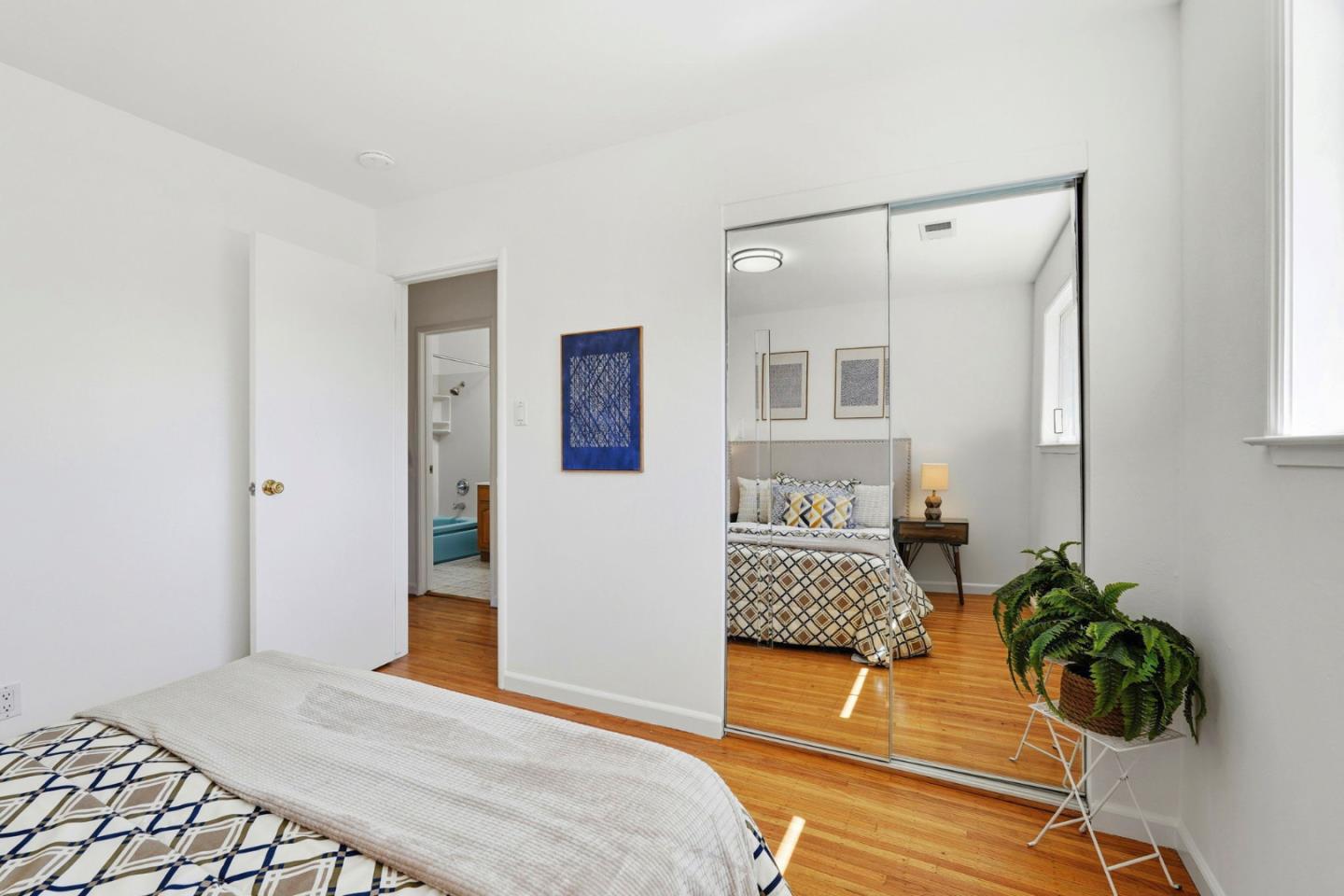 Detail Gallery Image 18 of 33 For 491 S Rengstorff Ave, Mountain View,  CA 94040 - 3 Beds | 2 Baths