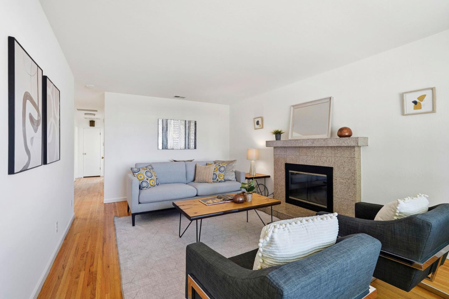 Detail Gallery Image 6 of 33 For 491 S Rengstorff Ave, Mountain View,  CA 94040 - 3 Beds | 2 Baths