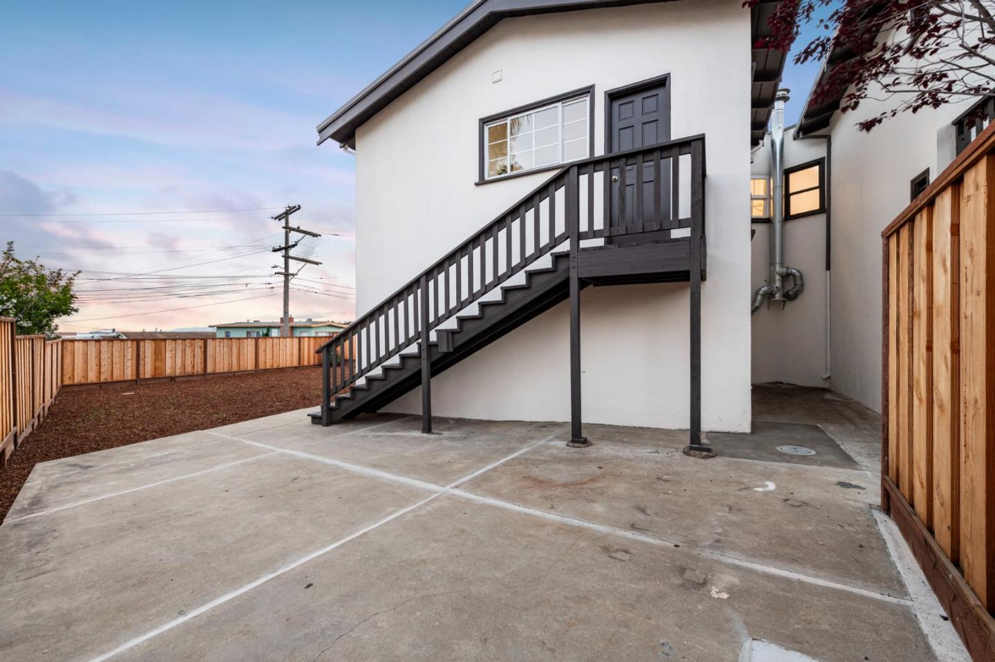 Detail Gallery Image 17 of 40 For 444 Lux Ave, South San Francisco,  CA 94080 - 4 Beds | 2 Baths