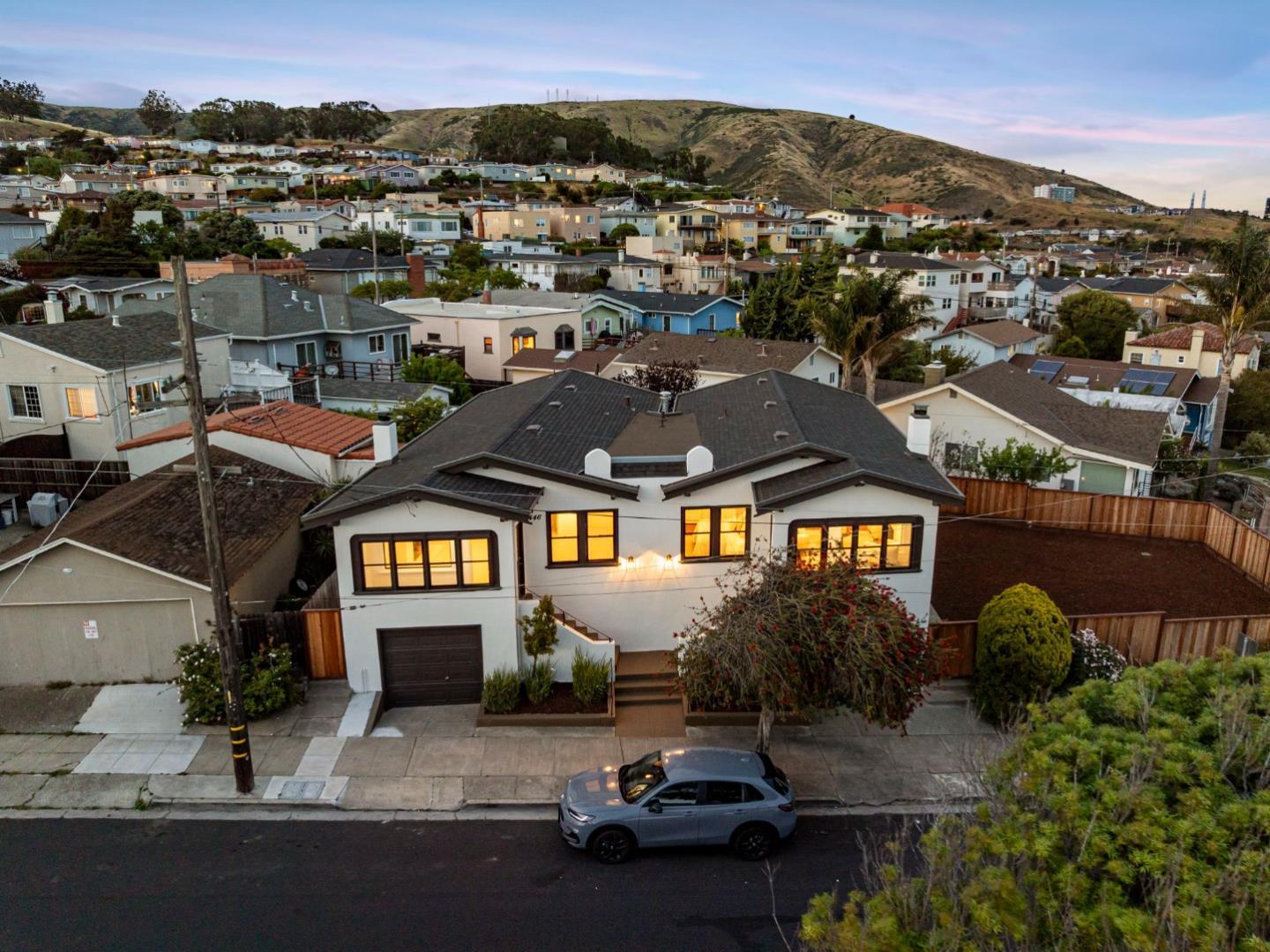 Detail Gallery Image 18 of 40 For 444 Lux Ave, South San Francisco,  CA 94080 - 4 Beds | 2 Baths