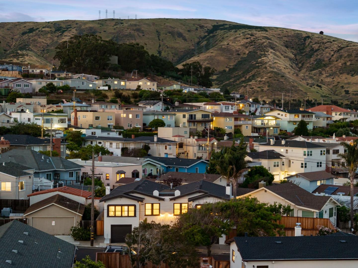 Detail Gallery Image 19 of 40 For 444 Lux Ave, South San Francisco,  CA 94080 - 4 Beds | 2 Baths