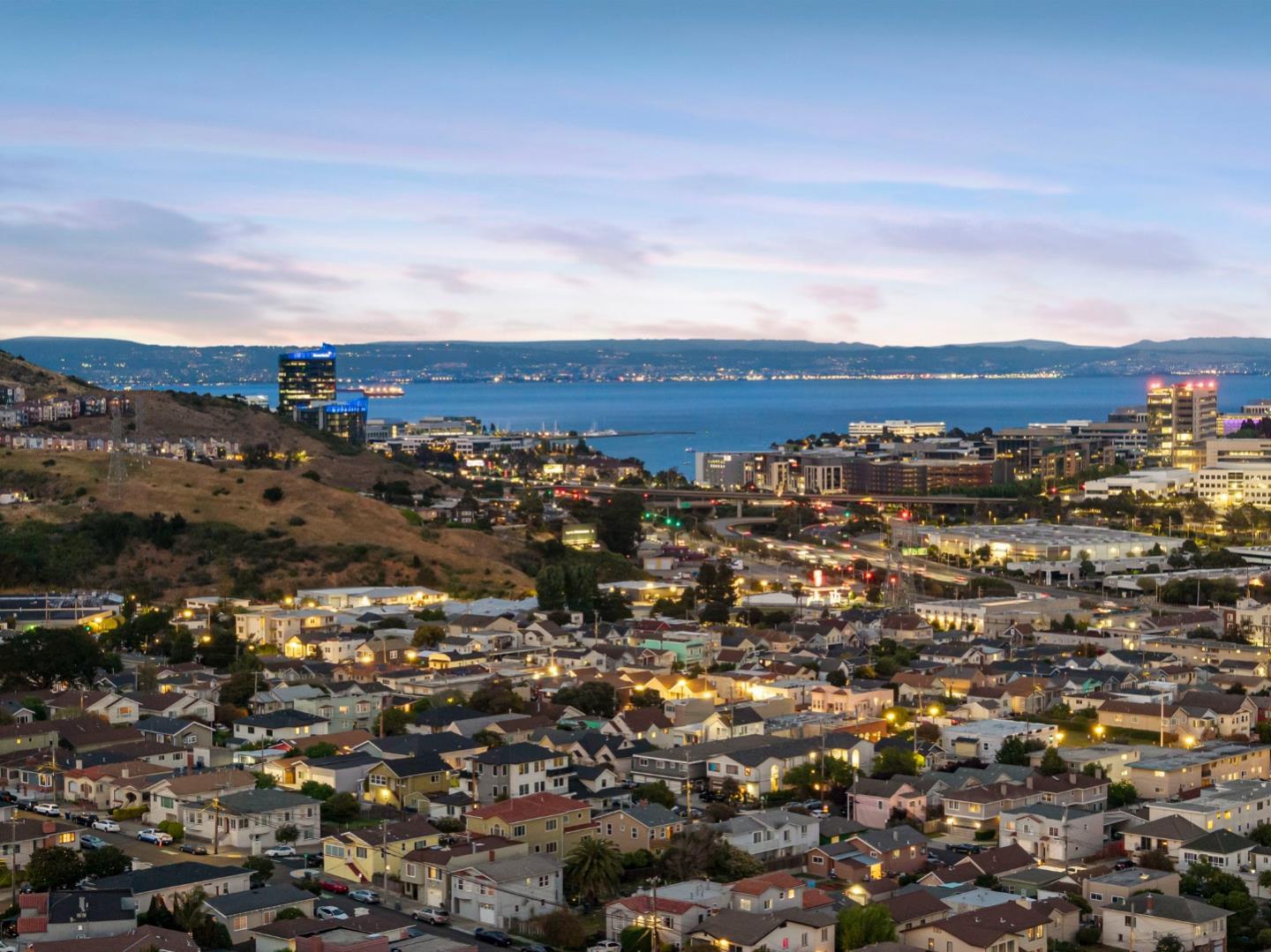 Detail Gallery Image 26 of 40 For 444 Lux Ave, South San Francisco,  CA 94080 - 4 Beds | 2 Baths