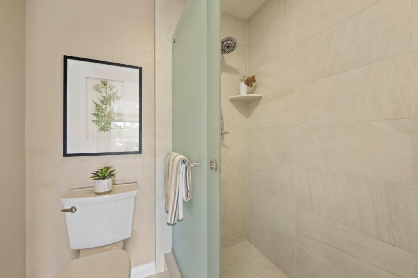 Detail Gallery Image 34 of 46 For 105 Altura Vis, Los Gatos,  CA 95032 - 3 Beds | 2/1 Baths