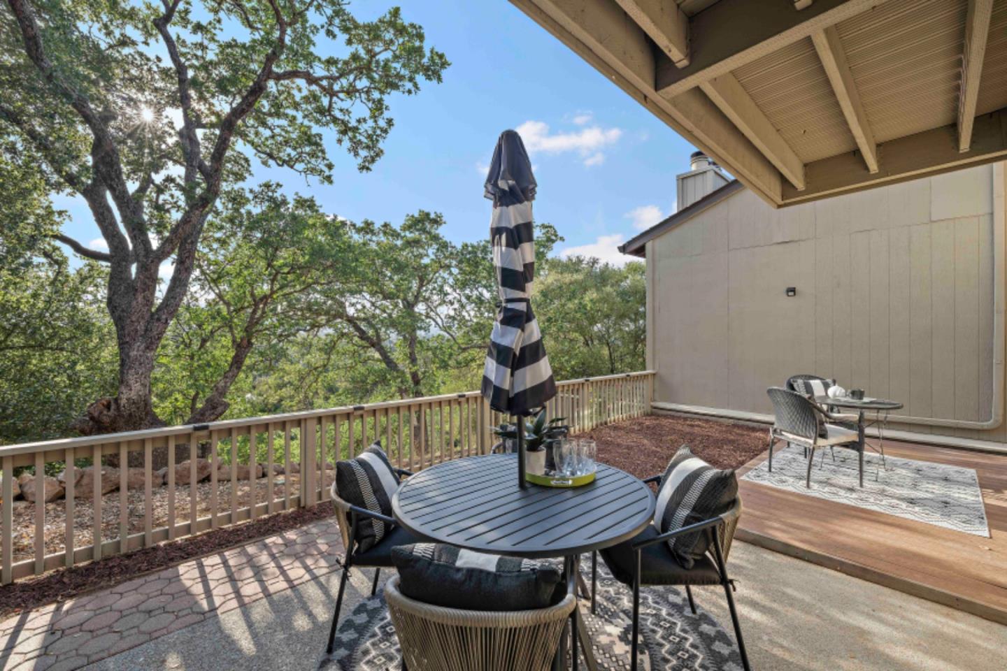 Detail Gallery Image 39 of 46 For 105 Altura Vis, Los Gatos,  CA 95032 - 3 Beds | 2/1 Baths