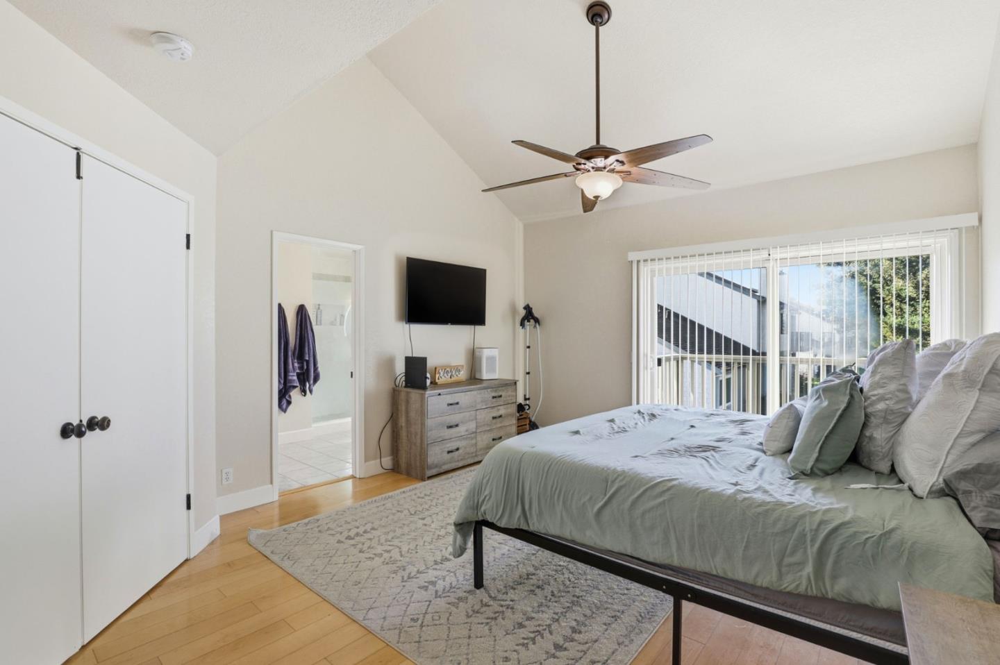 Photo #12: ML82042453 Listing: Photo #12