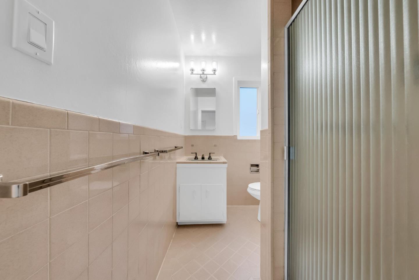 Detail Gallery Image 31 of 62 For 280 Angelita Ave, Pacifica,  CA 94044 - 3 Beds | 3 Baths