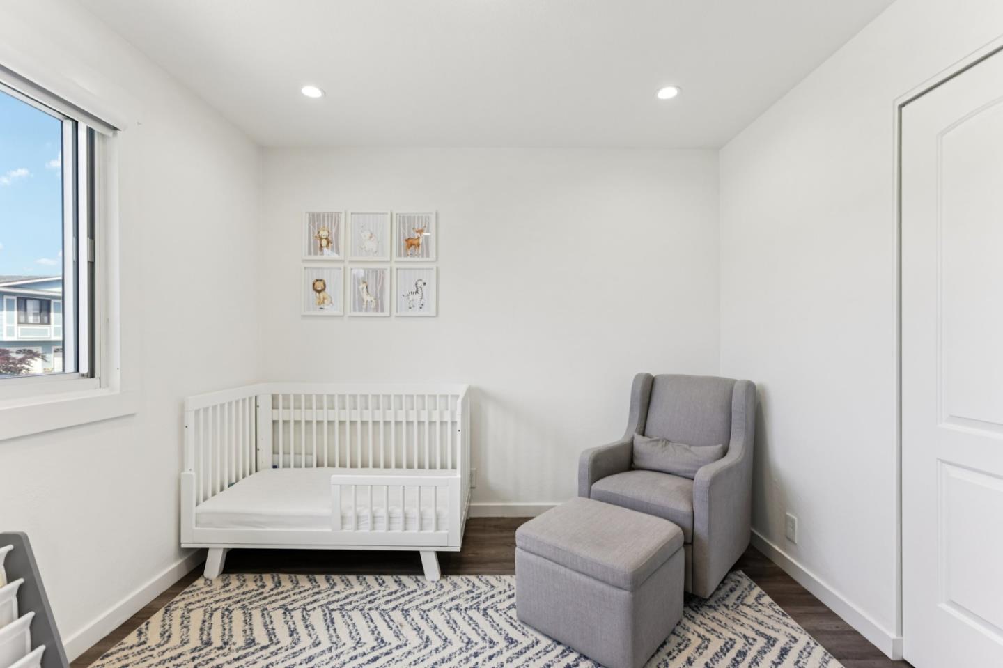 Detail Gallery Image 27 of 69 For 99 Parnell Ave, Daly City,  CA 94015 - 5 Beds | 3 Baths