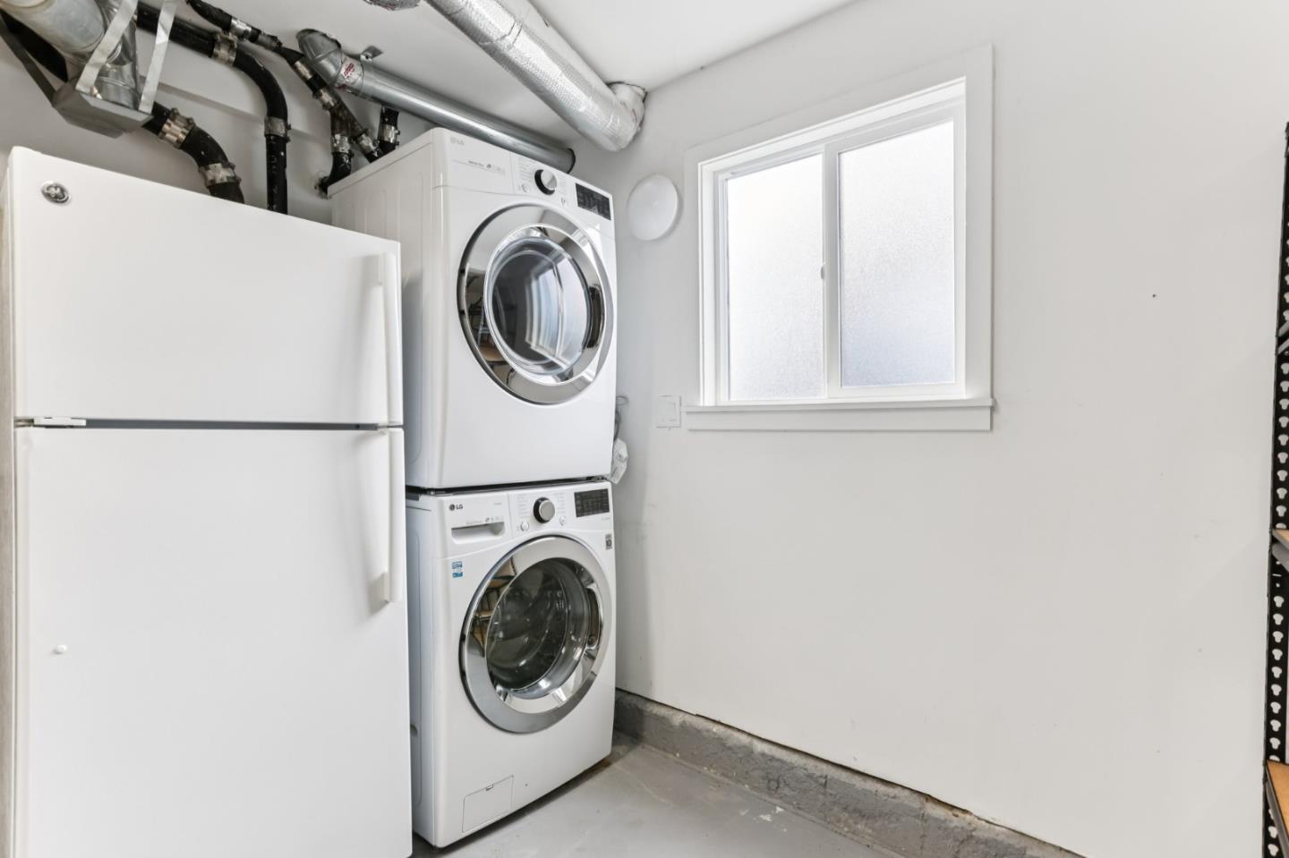 Detail Gallery Image 36 of 69 For 99 Parnell Ave, Daly City,  CA 94015 - 5 Beds | 3 Baths