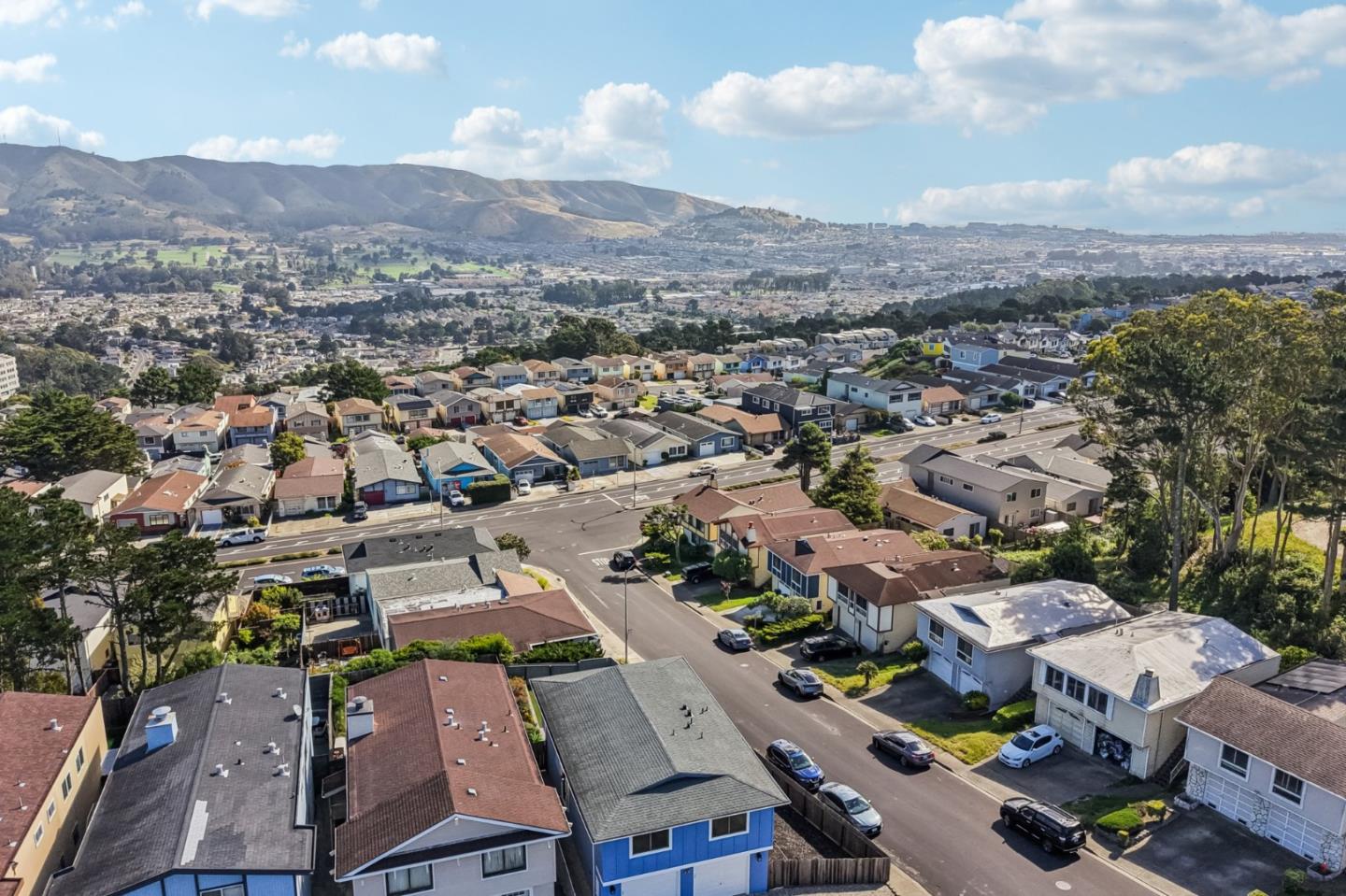 Detail Gallery Image 56 of 69 For 99 Parnell Ave, Daly City,  CA 94015 - 5 Beds | 3 Baths