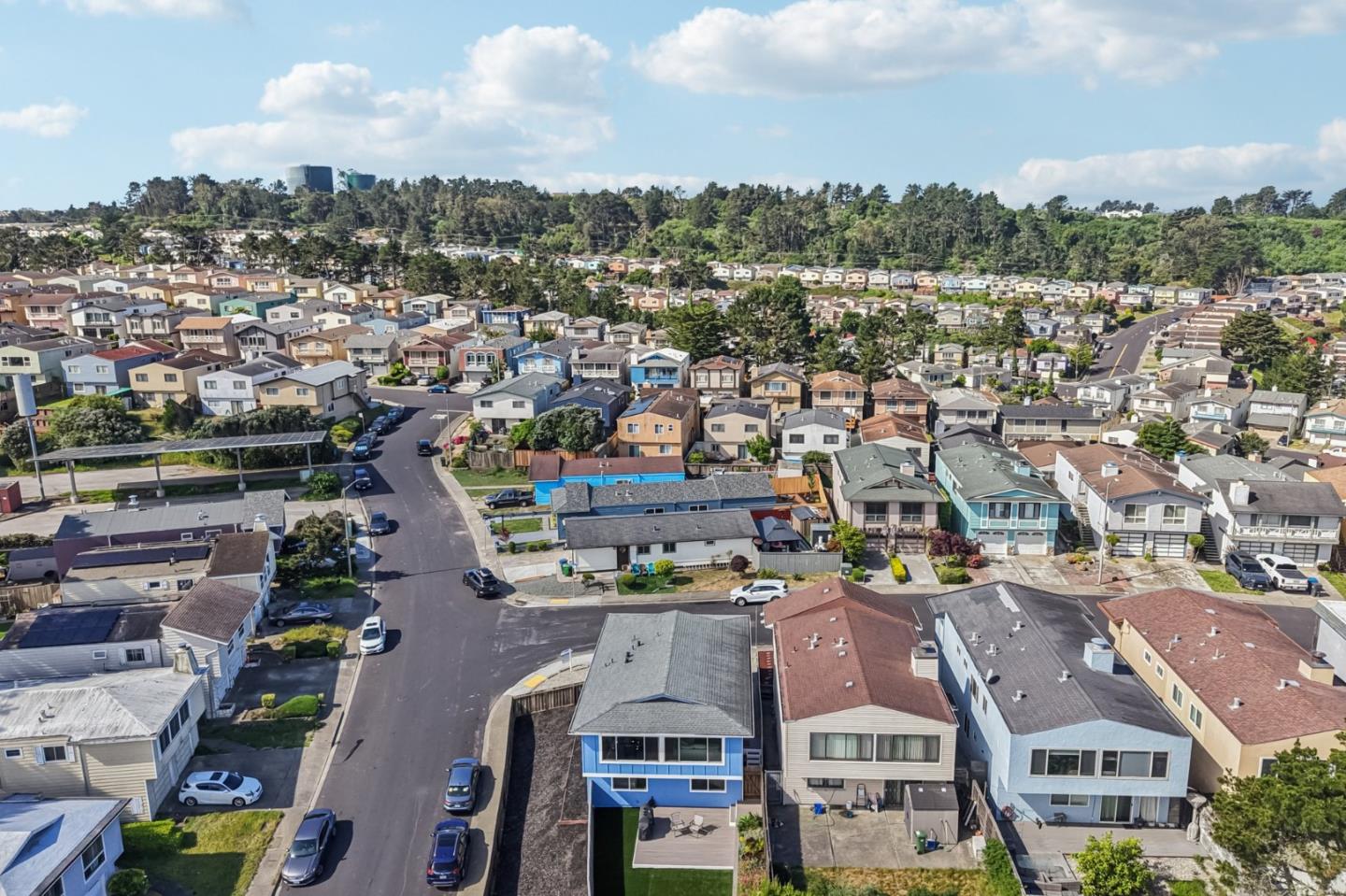 Detail Gallery Image 64 of 69 For 99 Parnell Ave, Daly City,  CA 94015 - 5 Beds | 3 Baths
