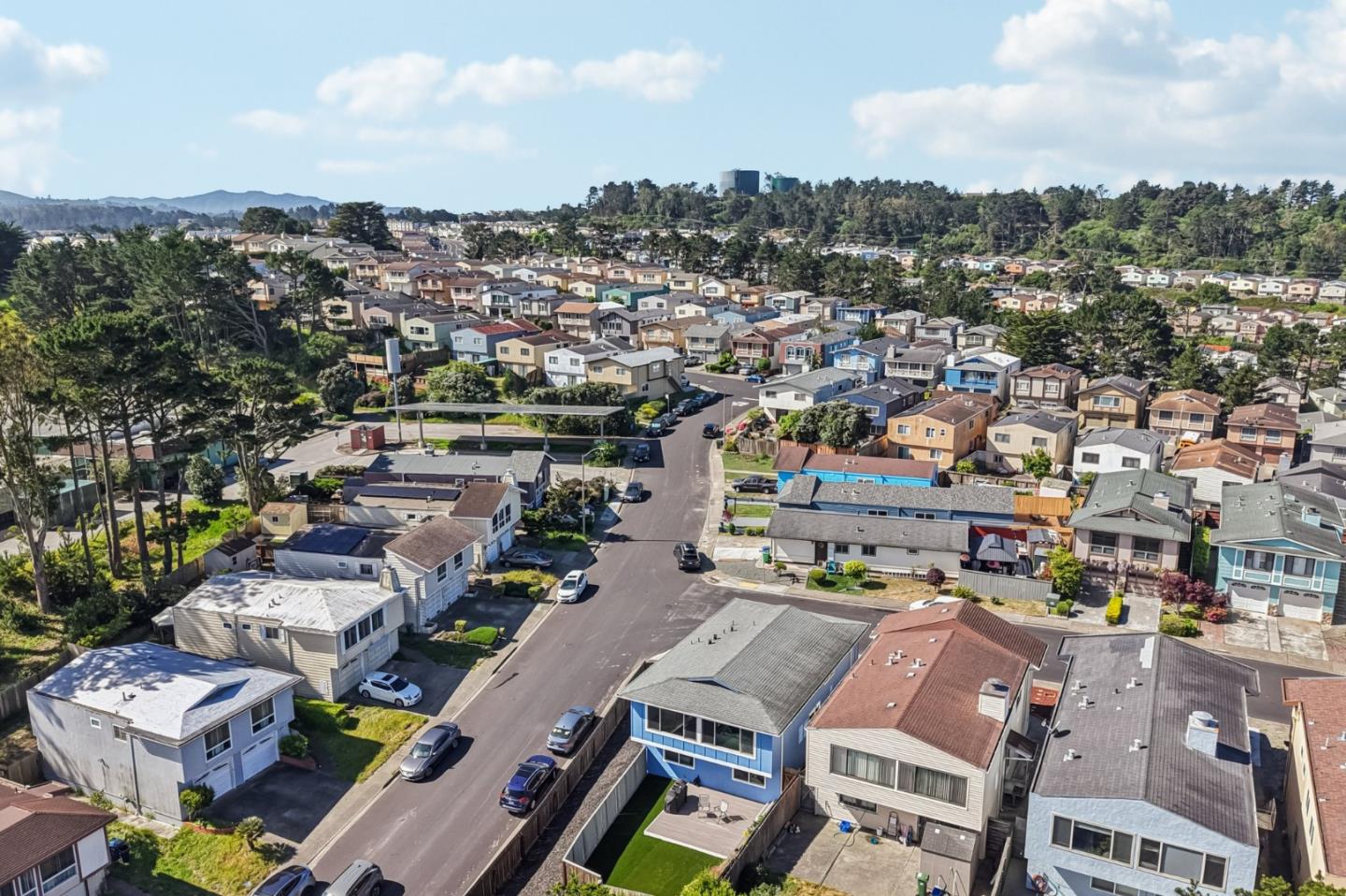 Detail Gallery Image 66 of 69 For 99 Parnell Ave, Daly City,  CA 94015 - 5 Beds | 3 Baths