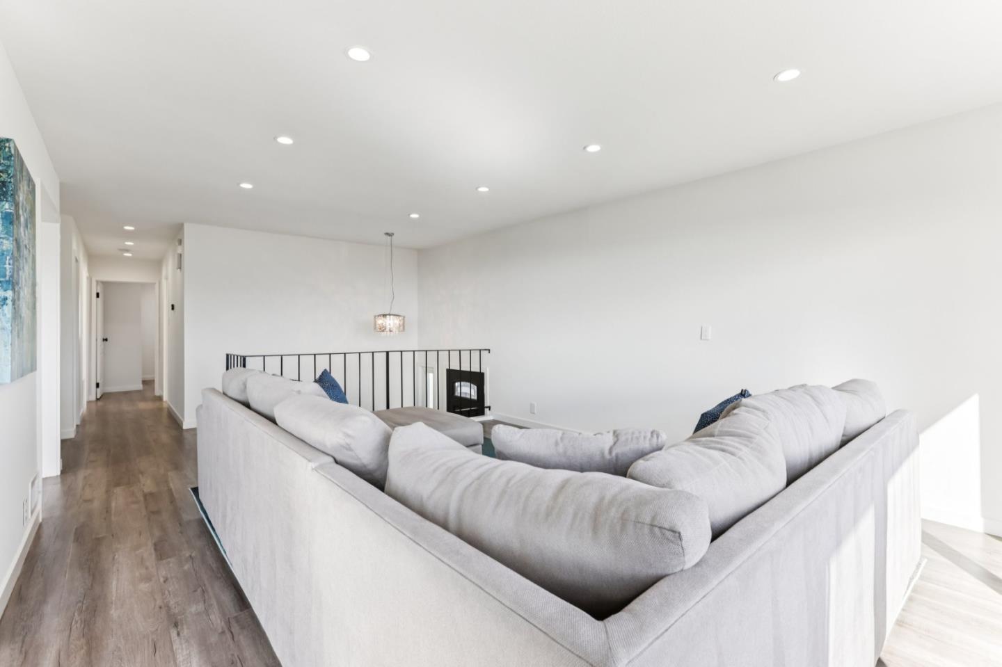 Detail Gallery Image 7 of 69 For 99 Parnell Ave, Daly City,  CA 94015 - 5 Beds | 3 Baths