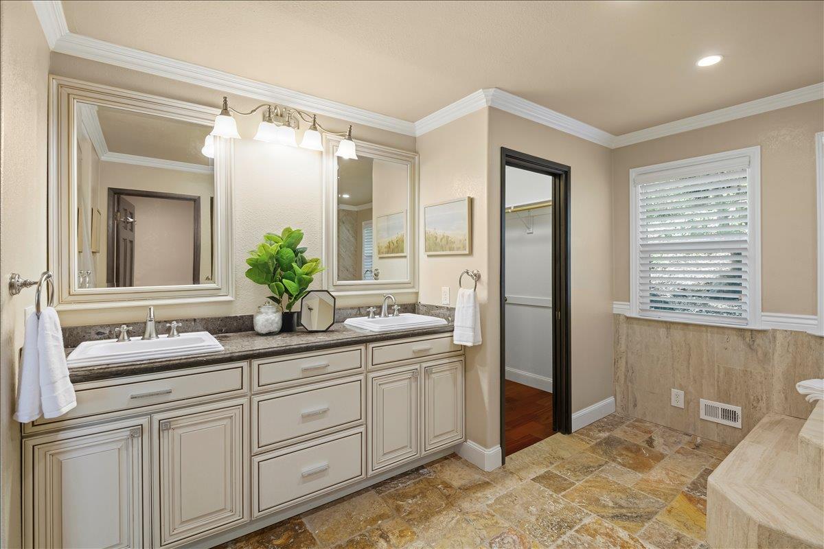 Detail Gallery Image 24 of 55 For 17555 Manzanita Dr, Morgan Hill,  CA 95037 - 5 Beds | 3/1 Baths