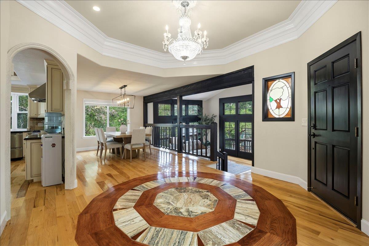 Detail Gallery Image 3 of 55 For 17555 Manzanita Dr, Morgan Hill,  CA 95037 - 5 Beds | 3/1 Baths