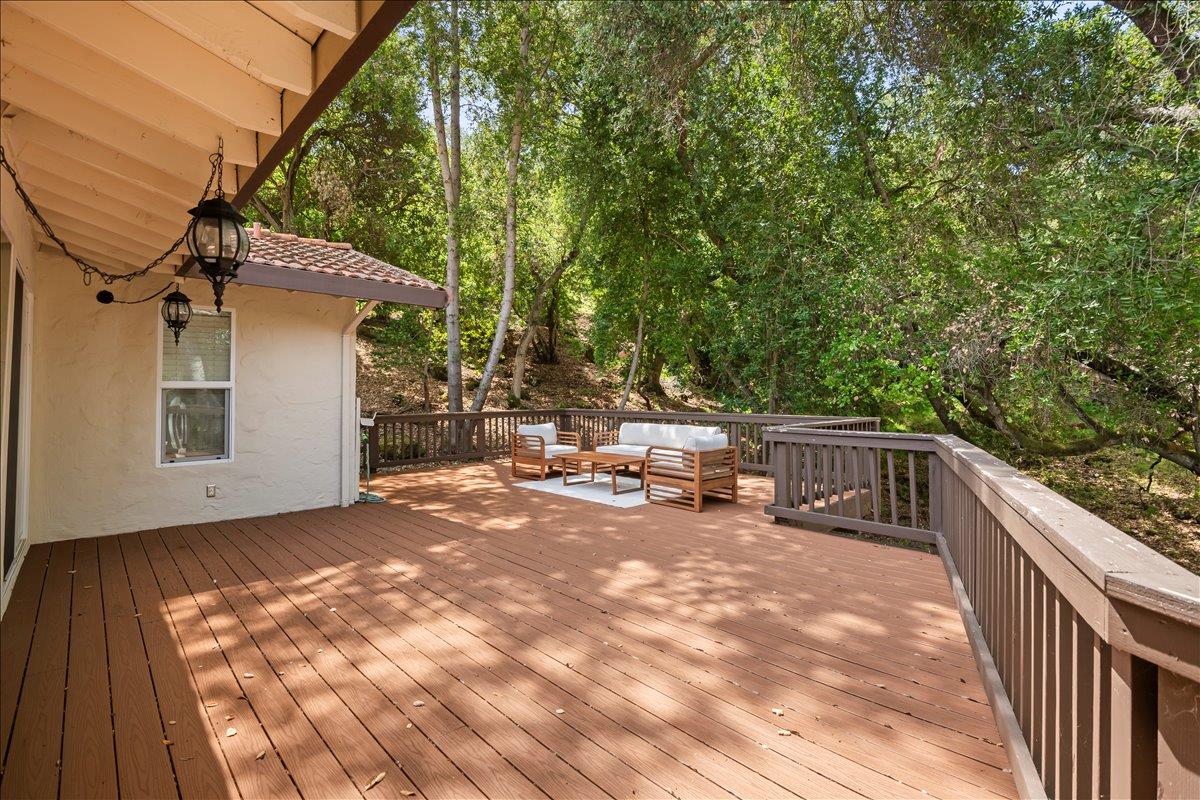 Detail Gallery Image 32 of 55 For 17555 Manzanita Dr, Morgan Hill,  CA 95037 - 5 Beds | 3/1 Baths