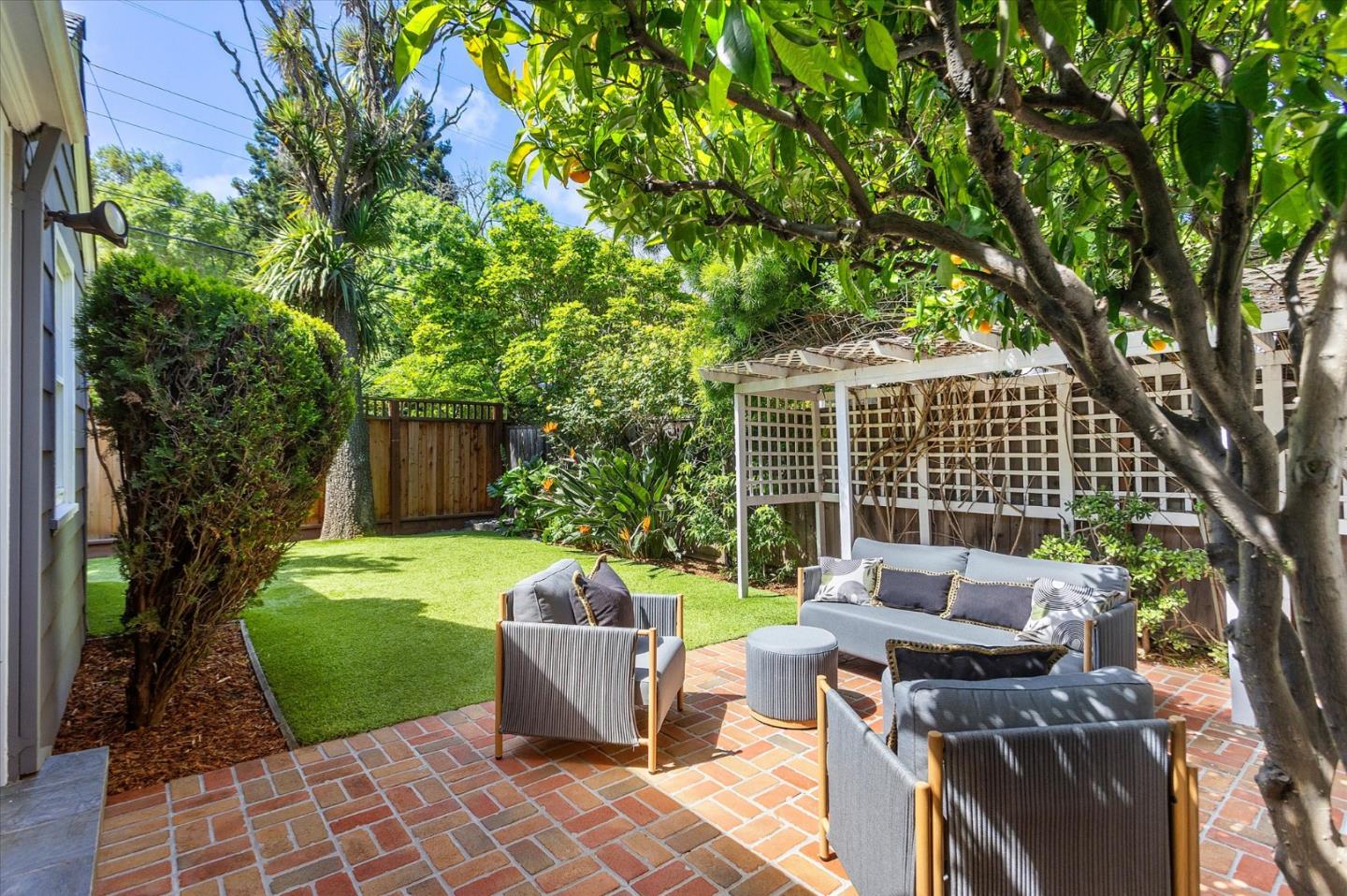 Detail Gallery Image 45 of 63 For 201 Chesterton Pl, San Mateo,  CA 94401 - 3 Beds | 1/1 Baths